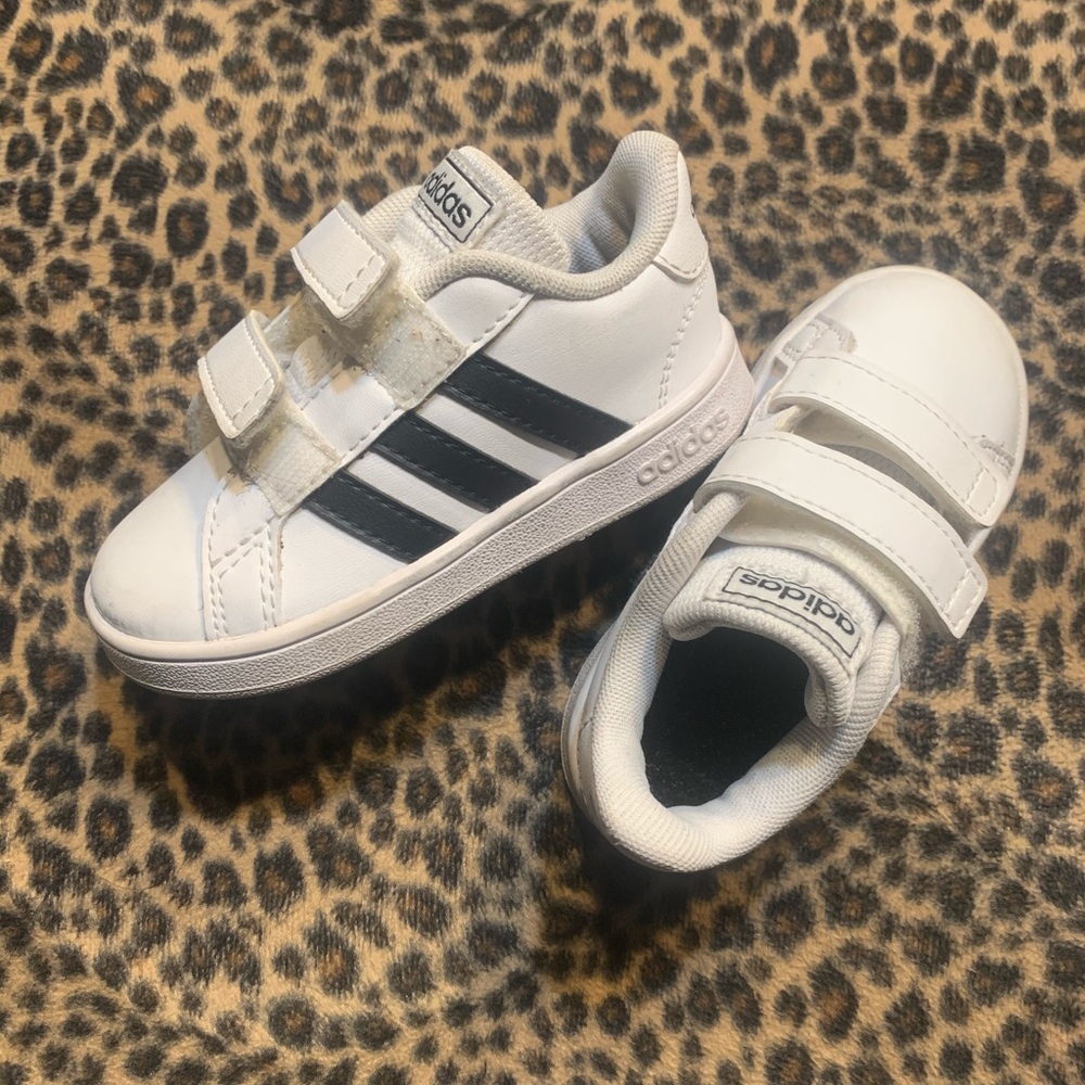 Adidas size 6c